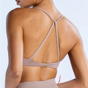 Dynamic Twist Back Bra + Leggings Set – Mocha (Size S) Brand New / Worn Twice